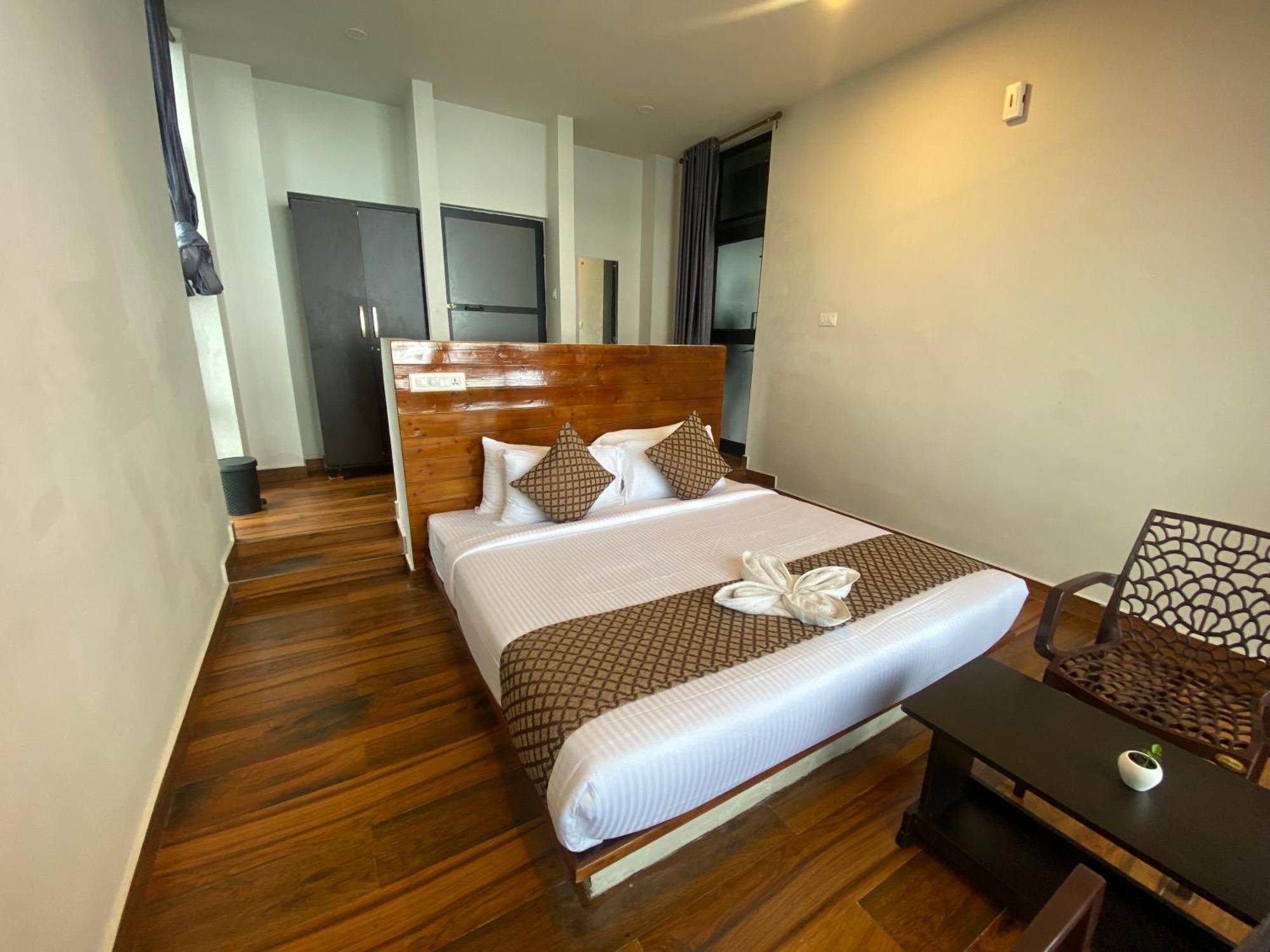 Hotel Hill Monk- Dazzling Vega Vagamon Esterno foto